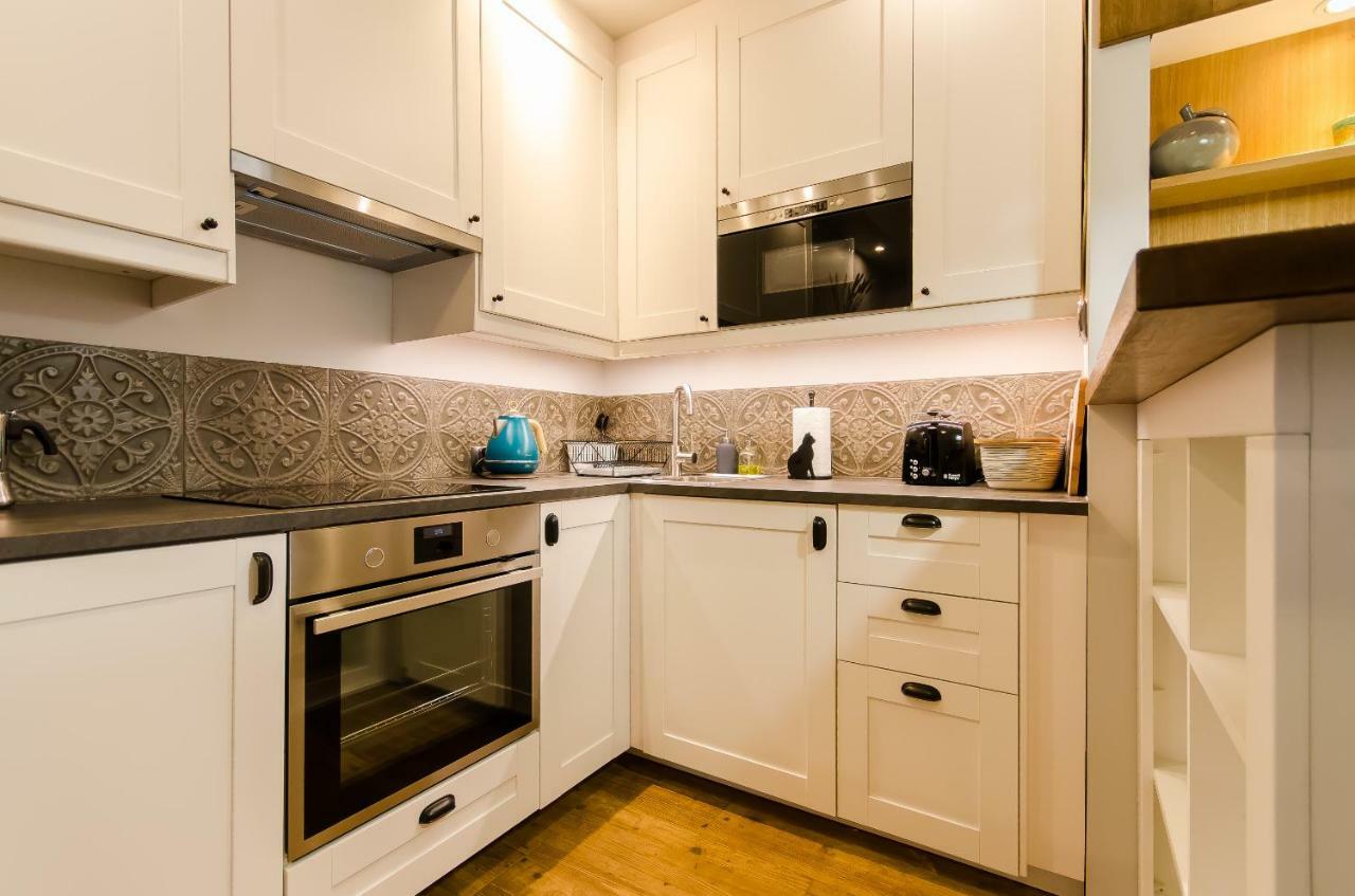 Apartament Emeryk クラクフ エクステリア 写真