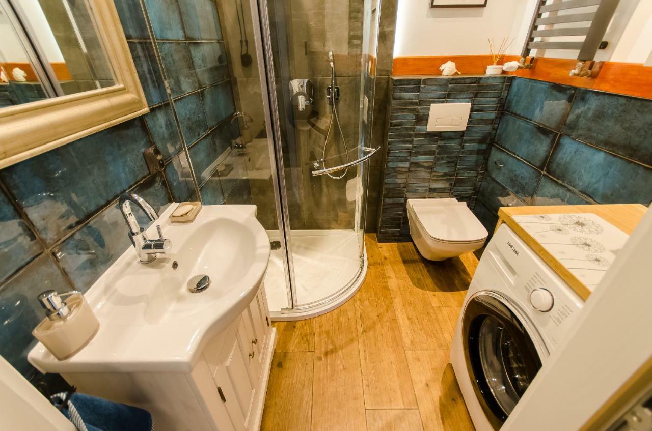 Apartament Emeryk クラクフ エクステリア 写真