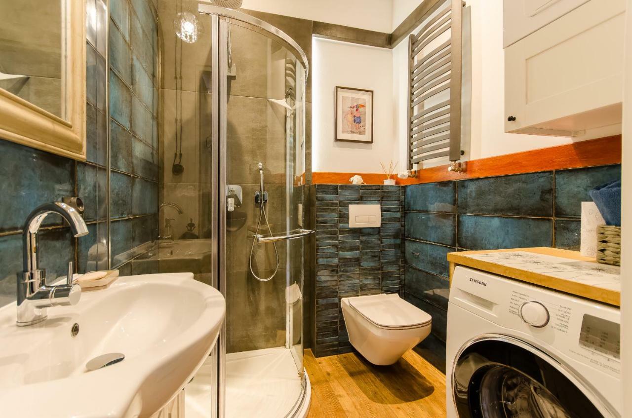 Apartament Emeryk クラクフ エクステリア 写真