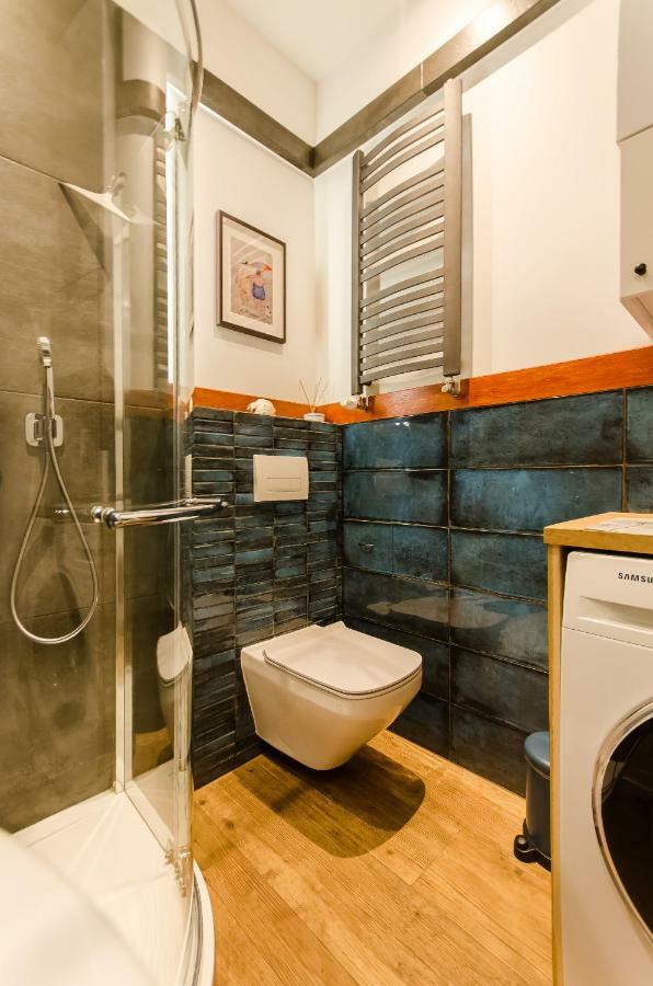 Apartament Emeryk クラクフ エクステリア 写真