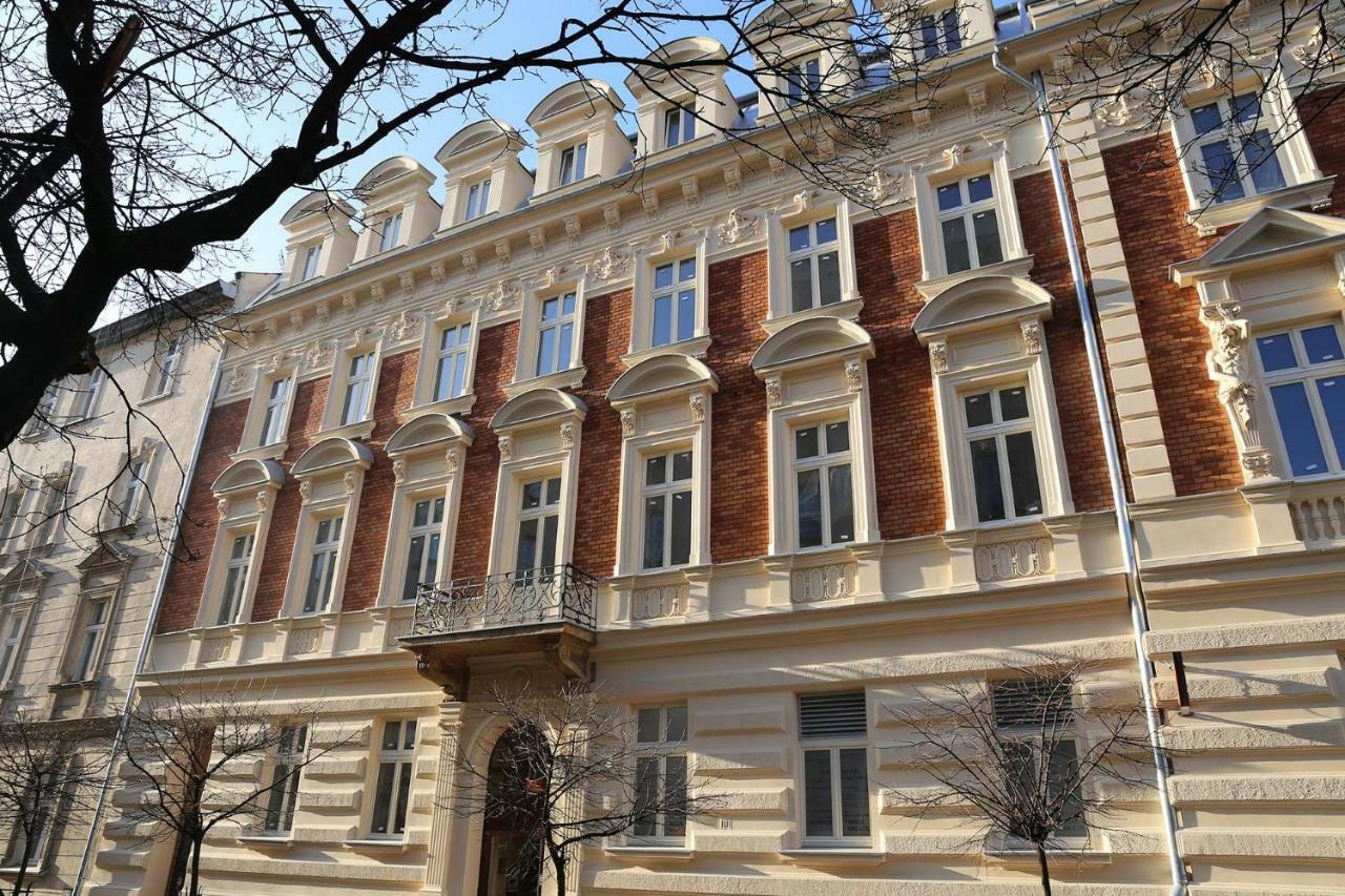 Apartament Emeryk クラクフ エクステリア 写真